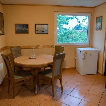 Nyaralo - Holiday home